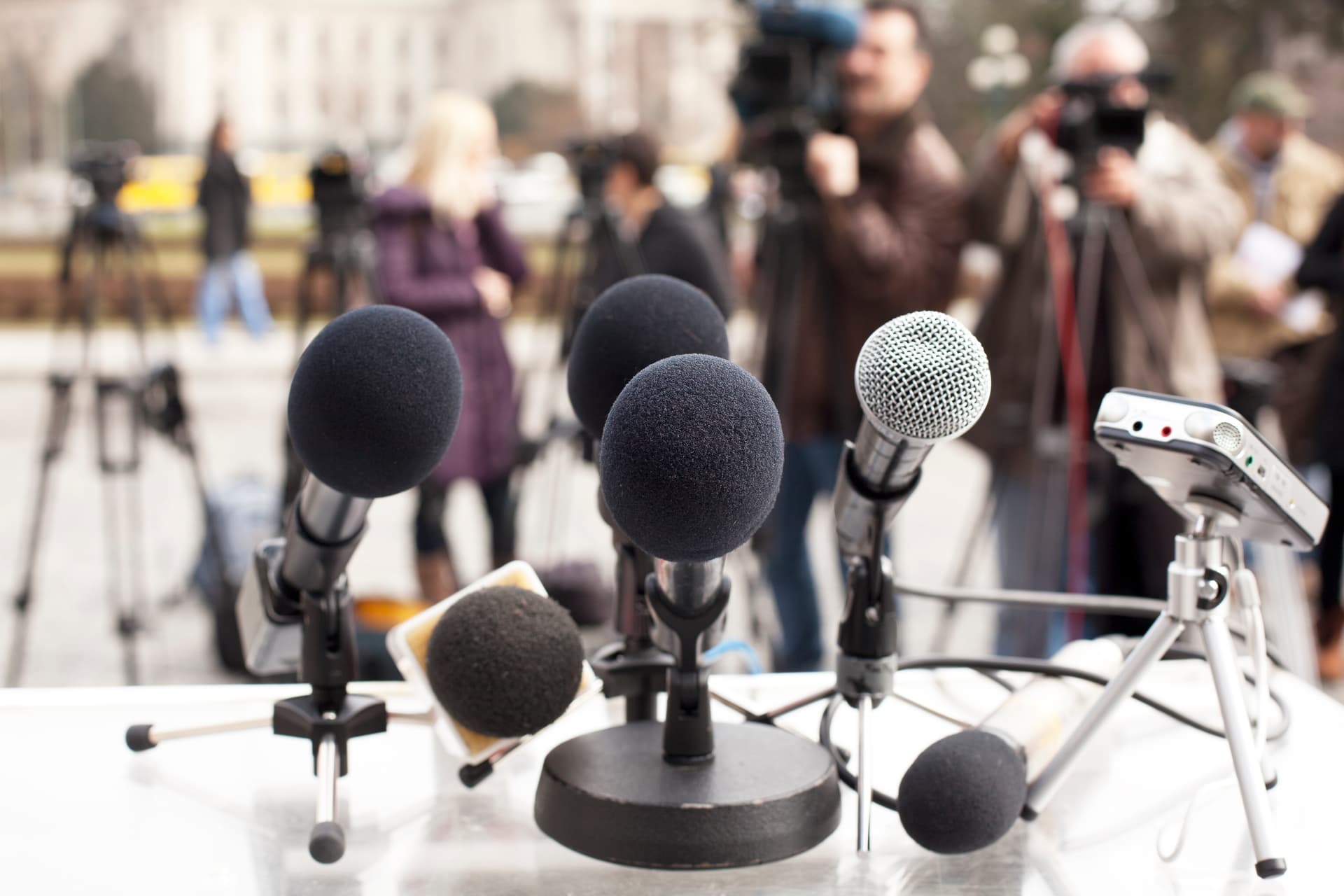 Slow journalism could be a solution to journalistic crises