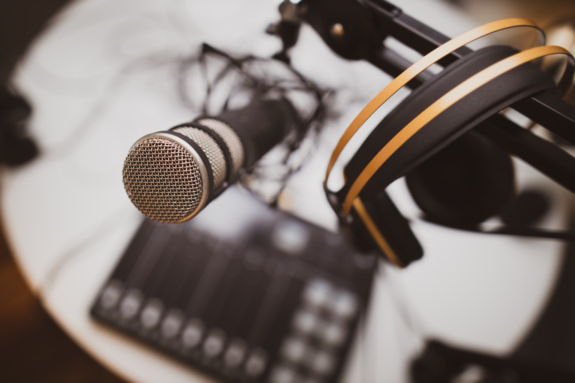 Daily news podcasts are now in the league of mainstream news products