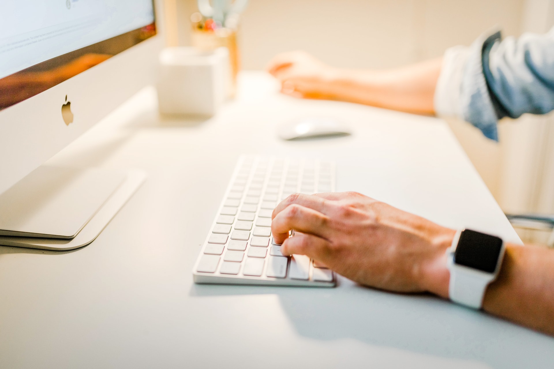 “You don’t want to put things that are commodity content behind a paywall”: How publishers are growing subscribers via free content